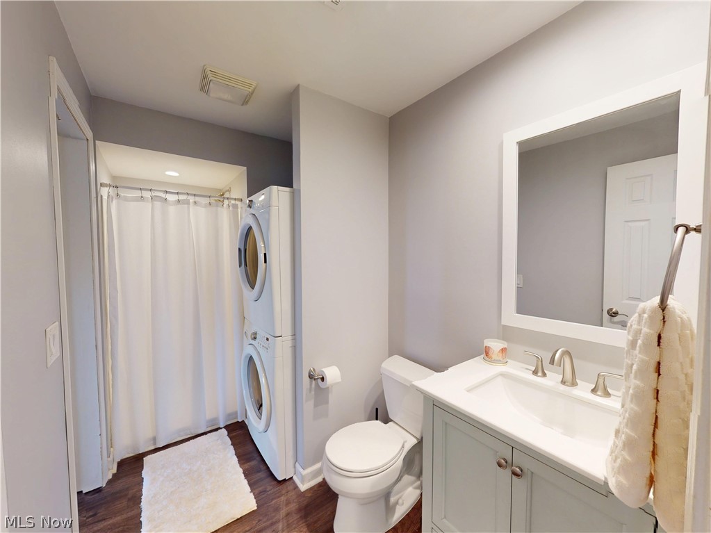 240 Fox Hollow Drive Mayfield Heights OH 44124