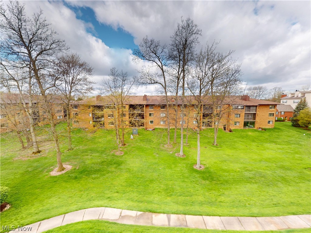 240 Fox Hollow Drive Mayfield Heights OH 44124