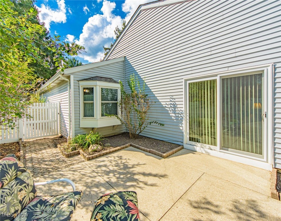 835 Sutton Place Akron OH 44313