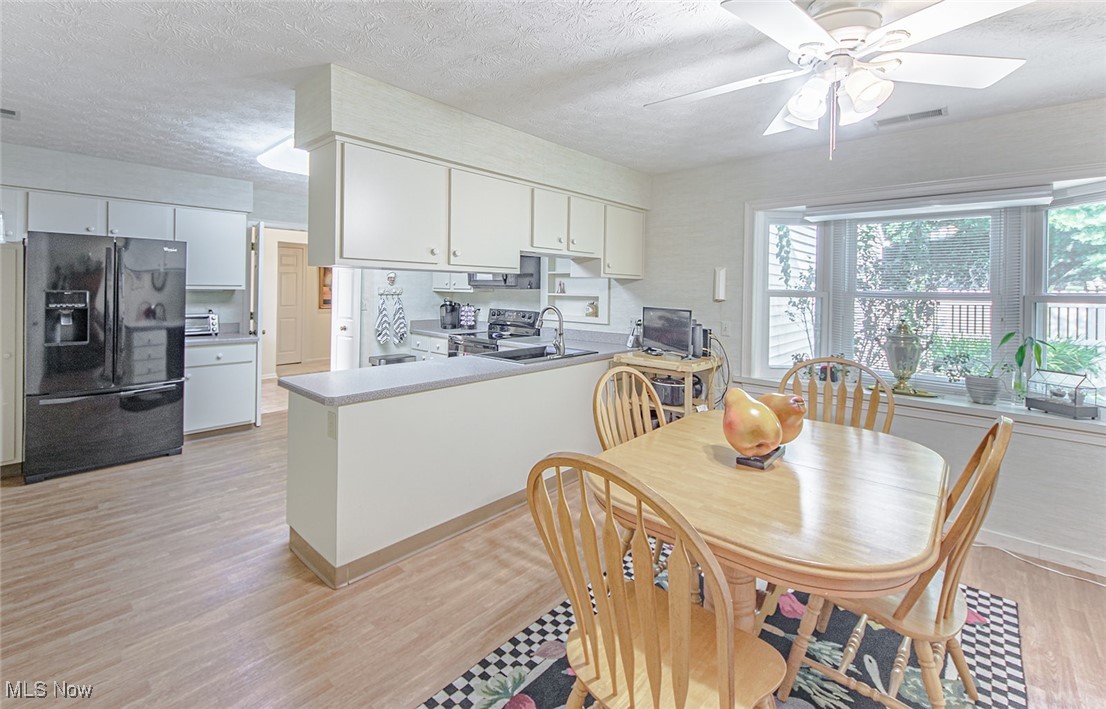 835 Sutton Place Akron OH 44313