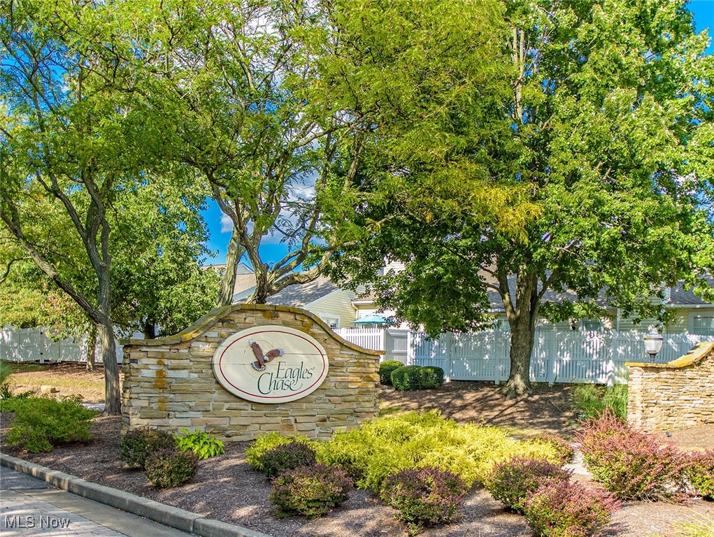 835 Sutton Place Akron OH 44313