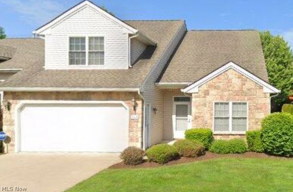 324 Cobblestone Drive Mayfield Heights OH 44143