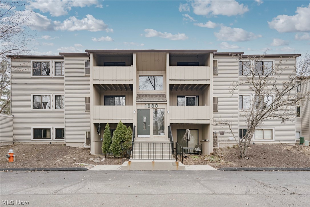 1680 Cedarwood Drive Westlake OH 44145