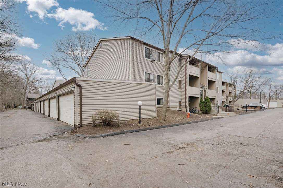 1680 Cedarwood Drive Westlake OH 44145