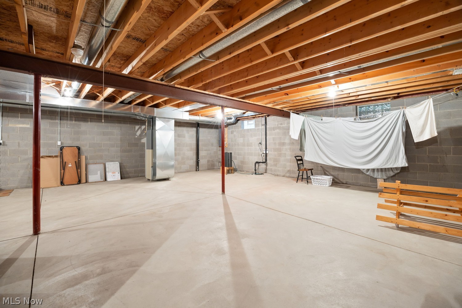 560 Queens Court Copley OH 44321