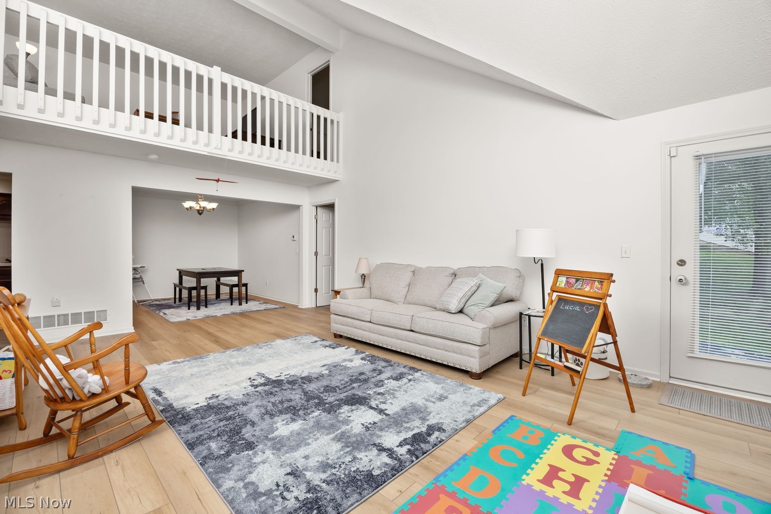 560 Queens Court Copley OH 44321