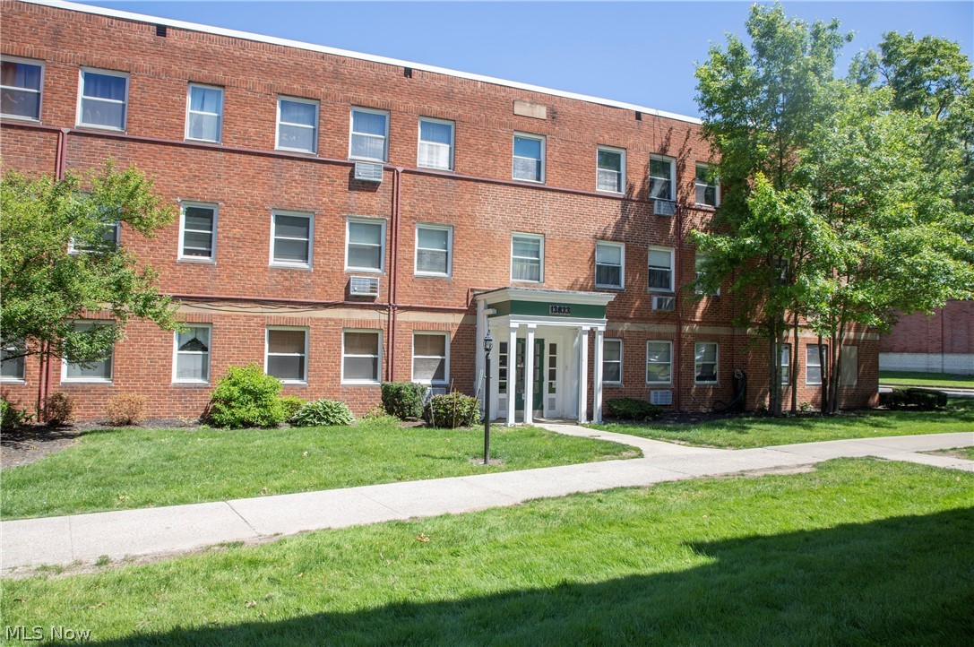 13833 Cedar Road South Euclid OH 44118