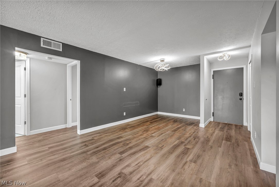 4183 Columbia Road North Olmsted OH 44070