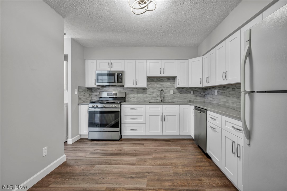 4183 Columbia Road North Olmsted OH 44070