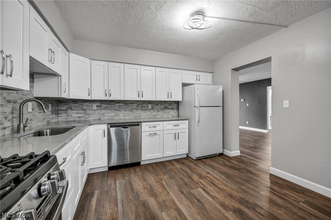 4183 Columbia Road North Olmsted OH 44070