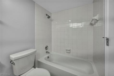 4183 Columbia Road North Olmsted OH 44070