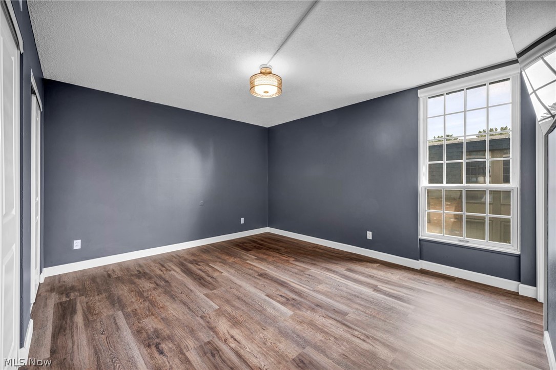 4183 Columbia Road North Olmsted OH 44070