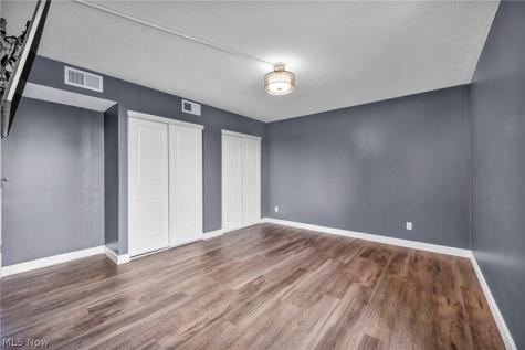 4183 Columbia Road North Olmsted OH 44070