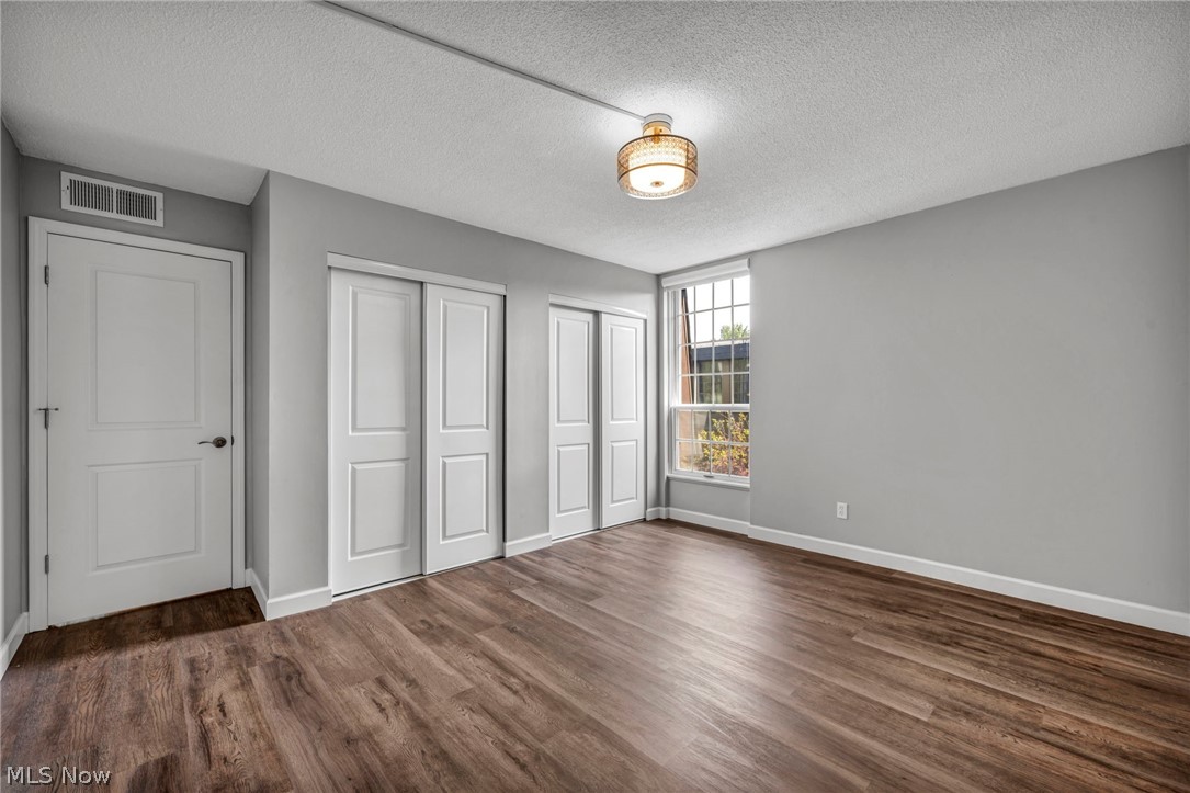 4183 Columbia Road North Olmsted OH 44070