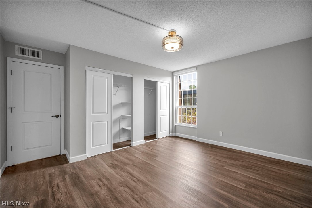 4183 Columbia Road North Olmsted OH 44070