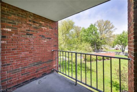 4183 Columbia Road North Olmsted OH 44070