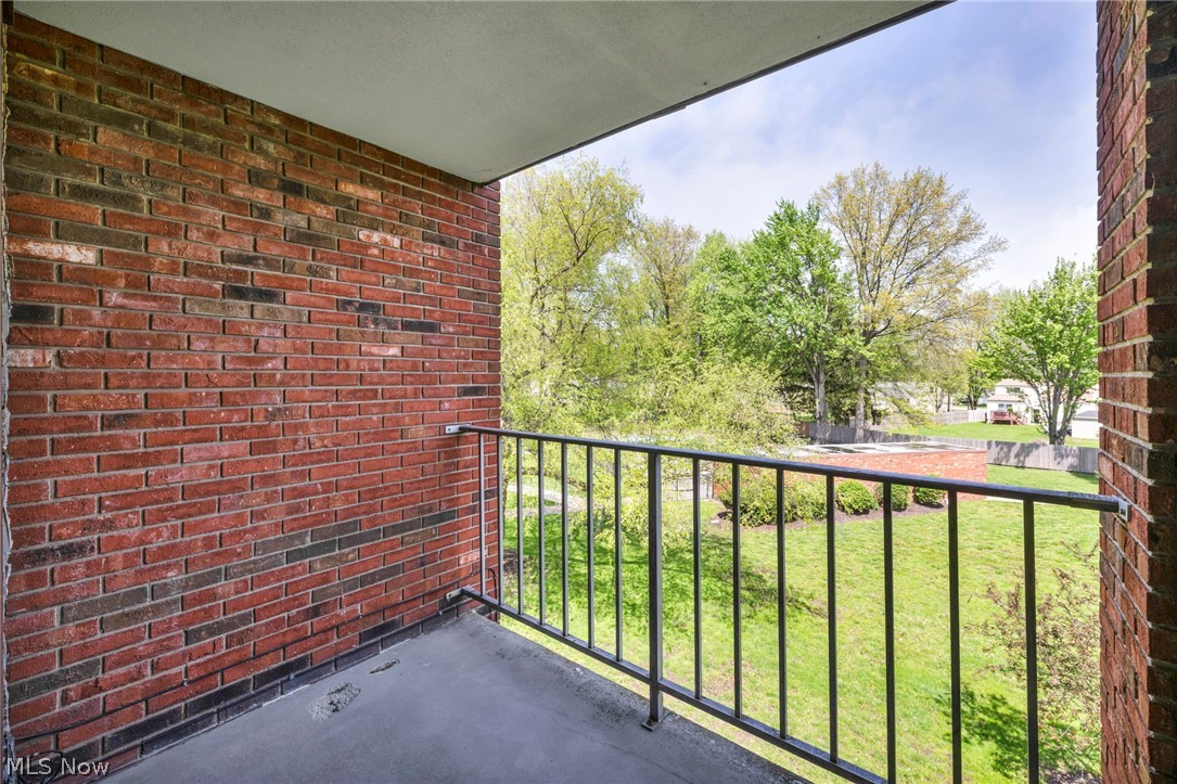 4183 Columbia Road North Olmsted OH 44070