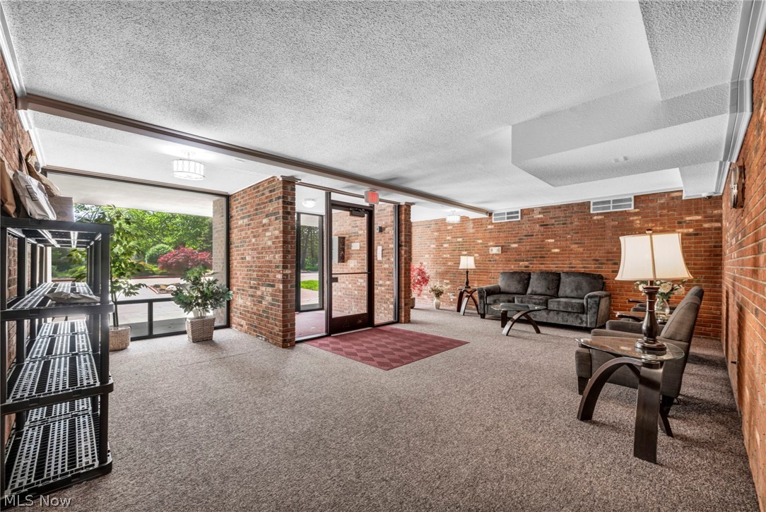 4183 Columbia Road North Olmsted OH 44070