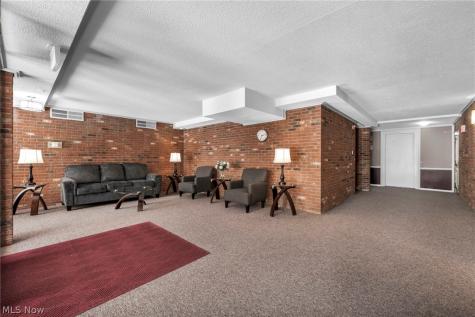 4183 Columbia Road North Olmsted OH 44070
