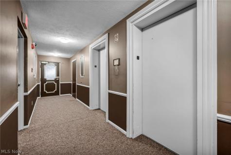 4183 Columbia Road North Olmsted OH 44070