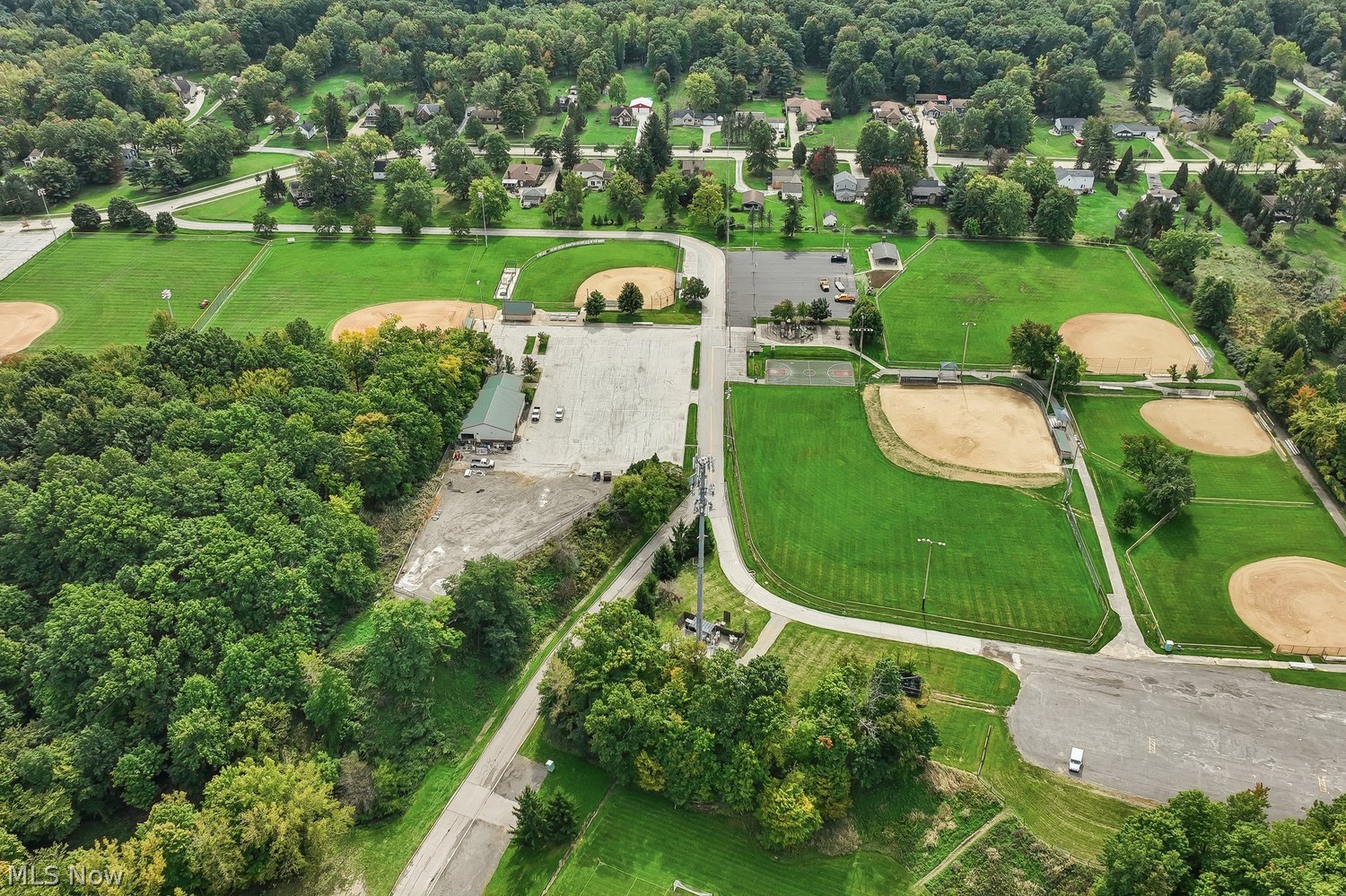 727 Tollis Parkway Broadview Heights OH 44147