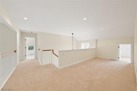 9 Aberdeen Court Rocky River OH 44116