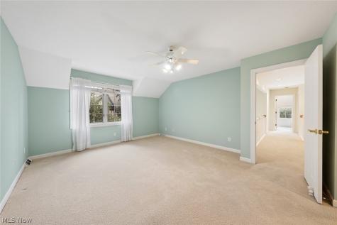 9 Aberdeen Court Rocky River OH 44116