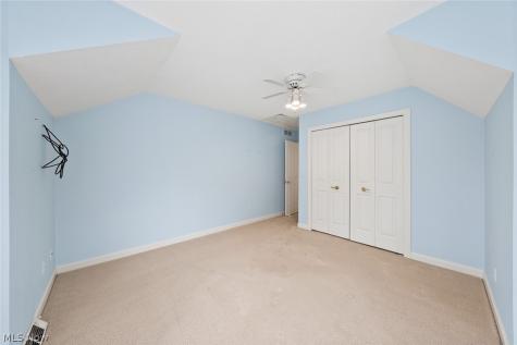 9 Aberdeen Court Rocky River OH 44116