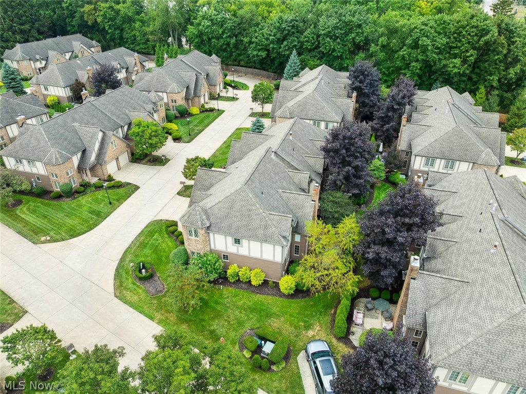 9 Aberdeen Court Rocky River OH 44116