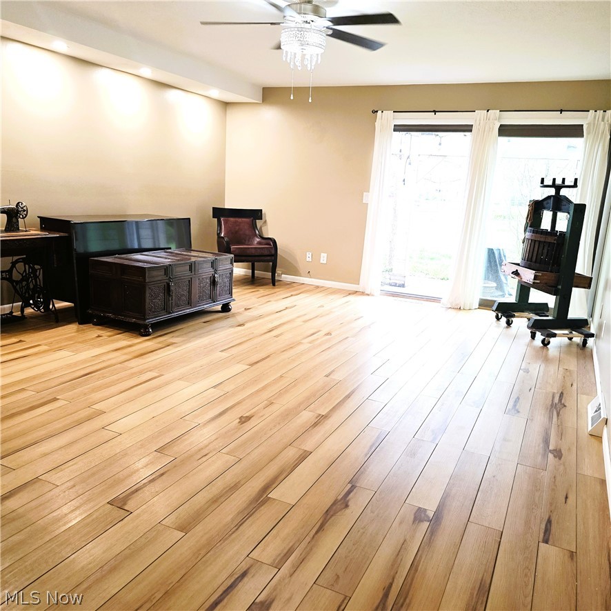 67 Landings Way Avon Lake OH 44012