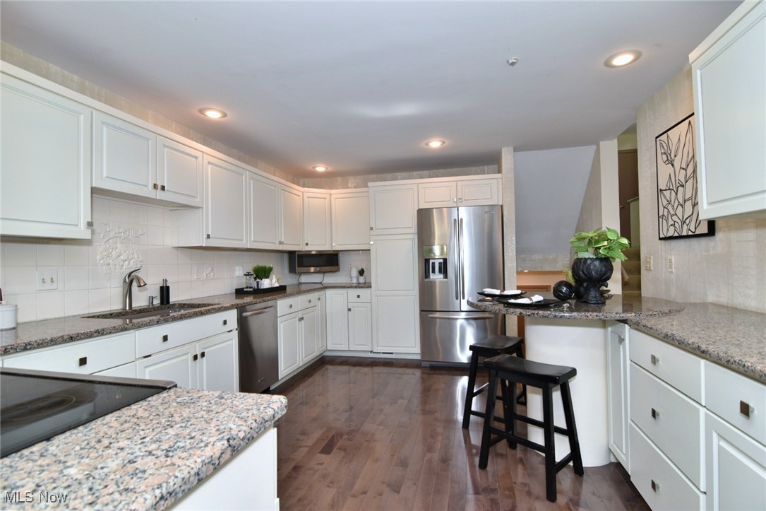 25450 Fairmount Boulevard Beachwood OH 44122