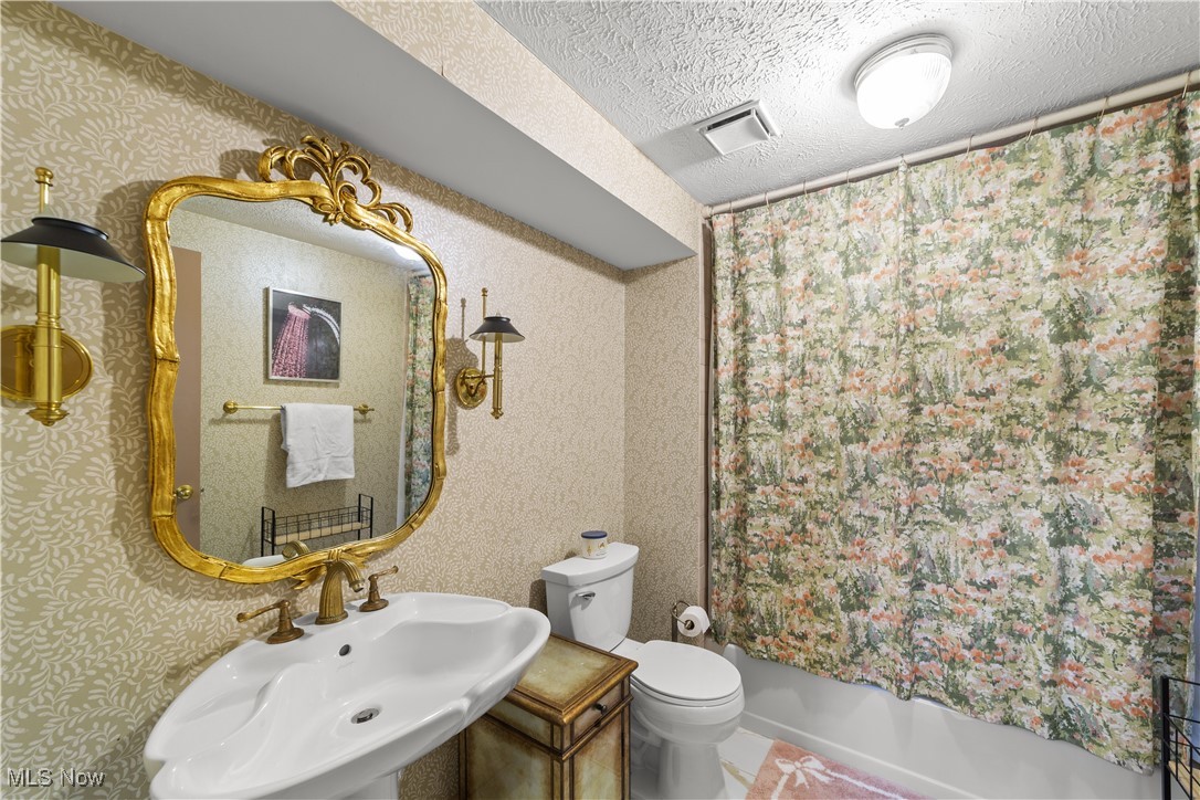 25450 Fairmount Boulevard Beachwood OH 44122