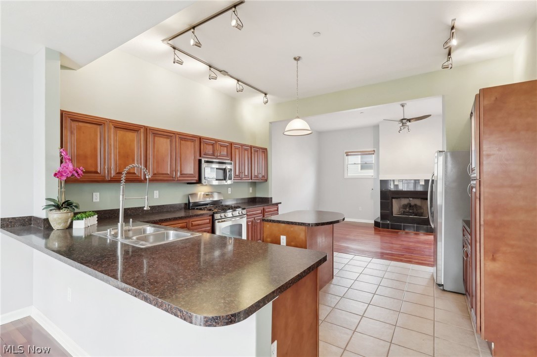 1338 W 54th Street Cleveland OH 44102
