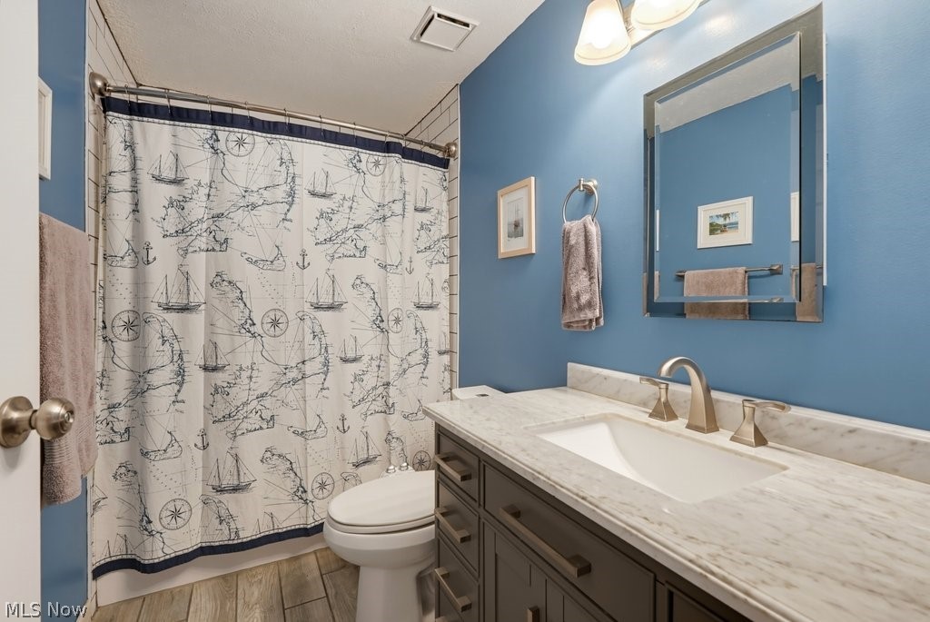 1905 Ridge Meadow Court Twinsburg OH 44087