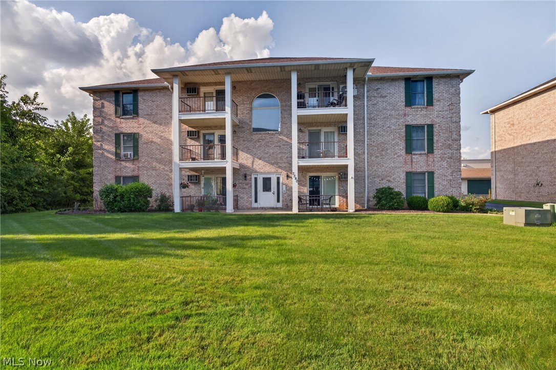 7380 Eisenhower Drive Boardman OH 44512
