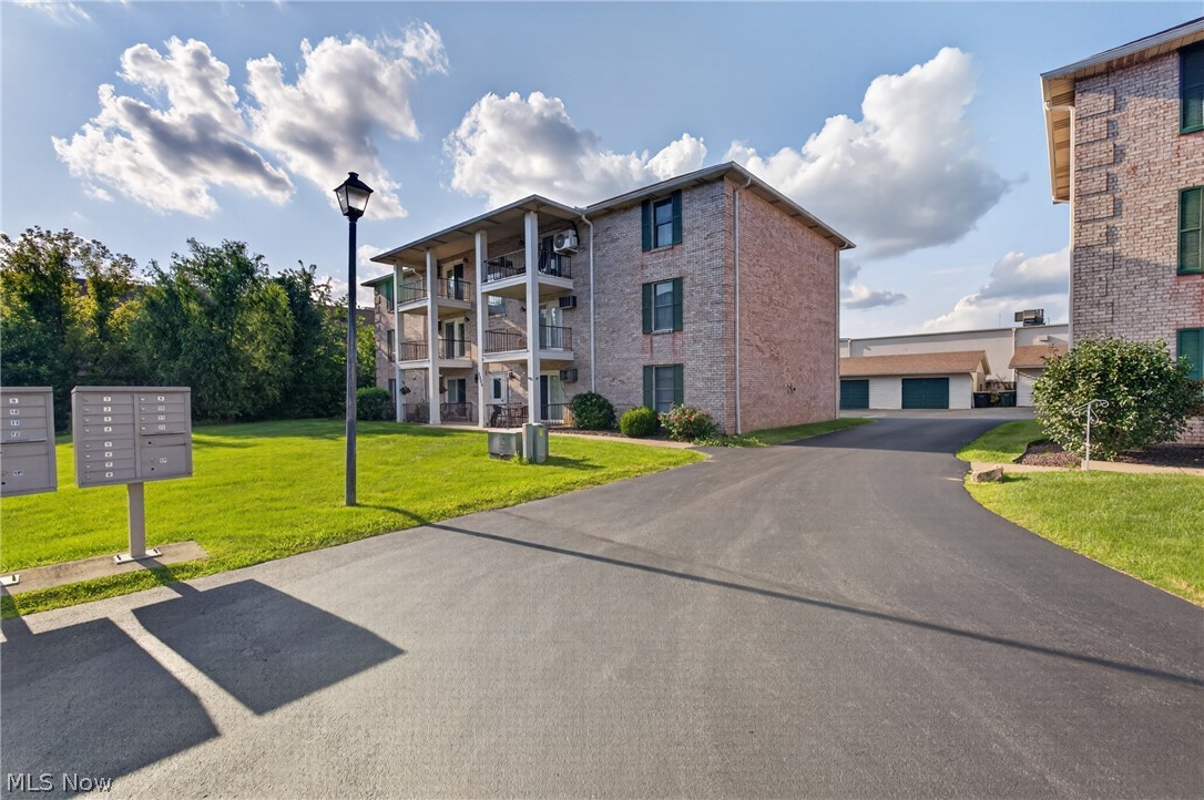 7380 Eisenhower Drive Boardman OH 44512