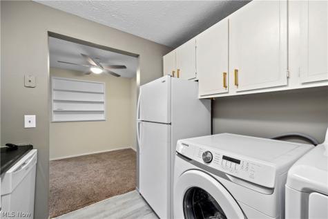 216 Moore Road Avon Lake OH 44012