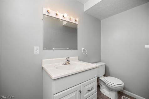 216 Moore Road Avon Lake OH 44012