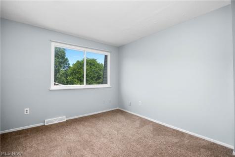 216 Moore Road Avon Lake OH 44012