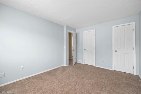 216 Moore Road Avon Lake OH 44012