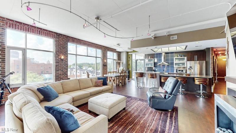 21 Furnace Street Akron OH 44308