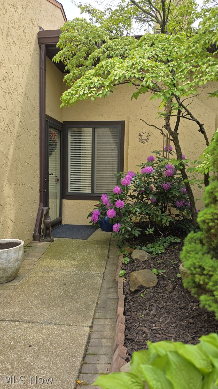 1937 Brookwood Drive Akron OH 44313