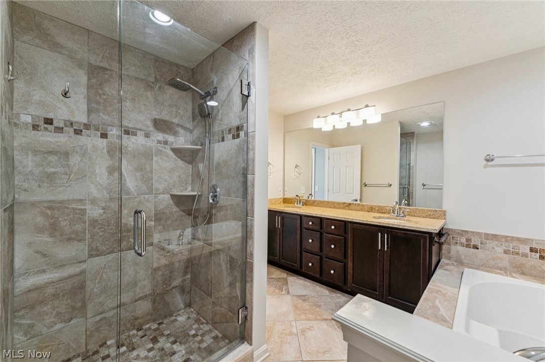 401 Bounty Way Avon Lake OH 44012