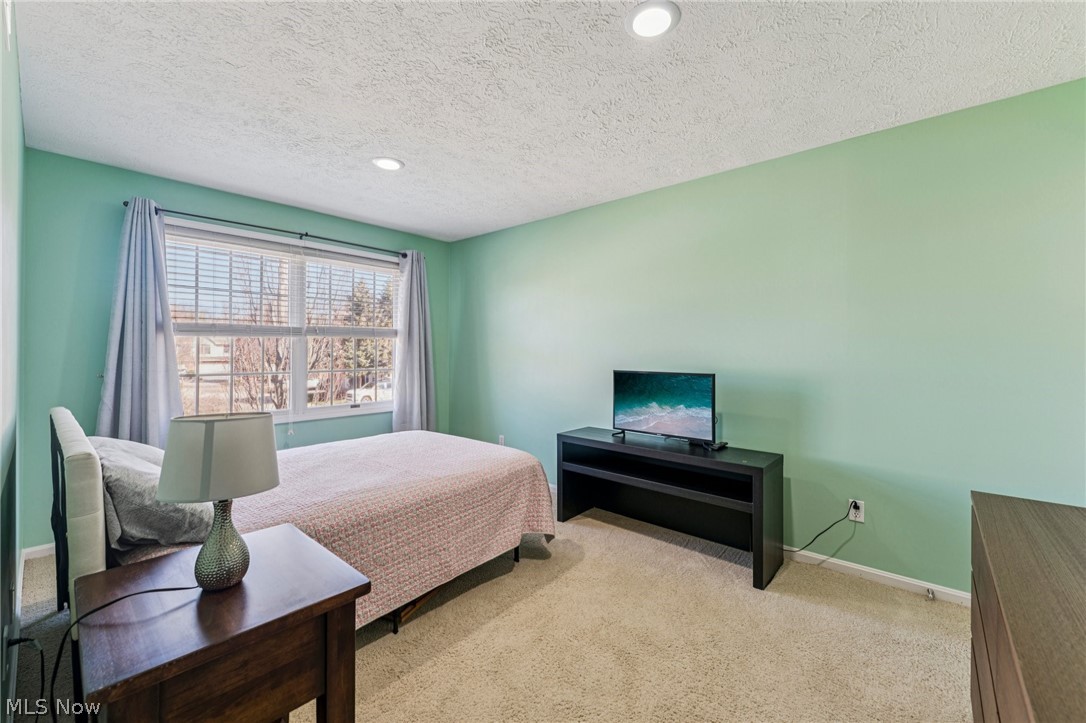 401 Bounty Way Avon Lake OH 44012