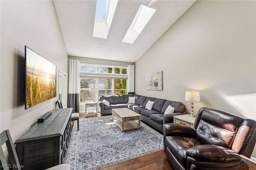 401 Bounty Way Avon Lake OH 44012
