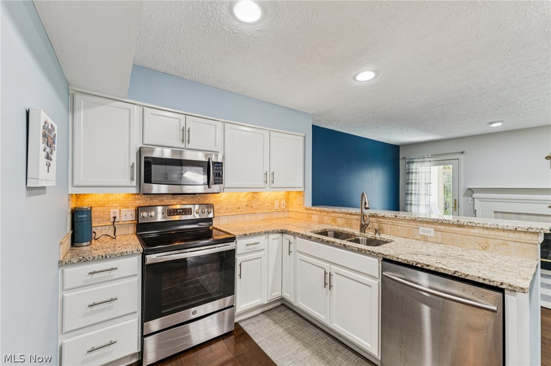 401 Bounty Way Avon Lake OH 44012