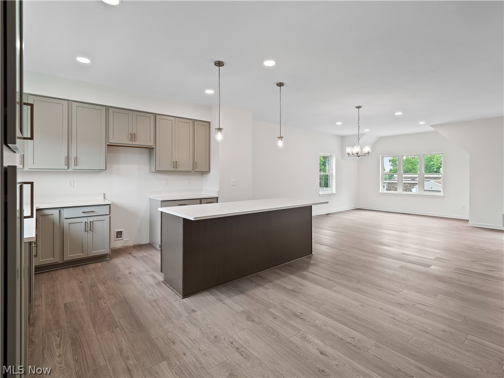 3274 Warren Road Cleveland OH 44111