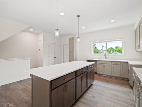 3274 Warren Road Cleveland OH 44111