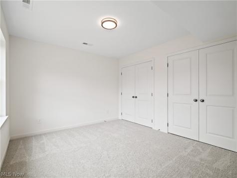 3274 Warren Road Cleveland OH 44111