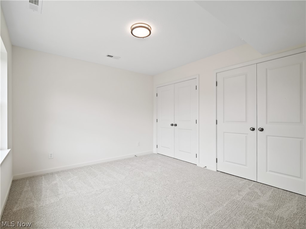 3274 Warren Road Cleveland OH 44111